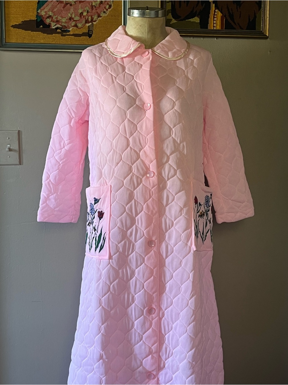 Vintage Pink Quilted Long Robe with Floral Pocket Embroidery